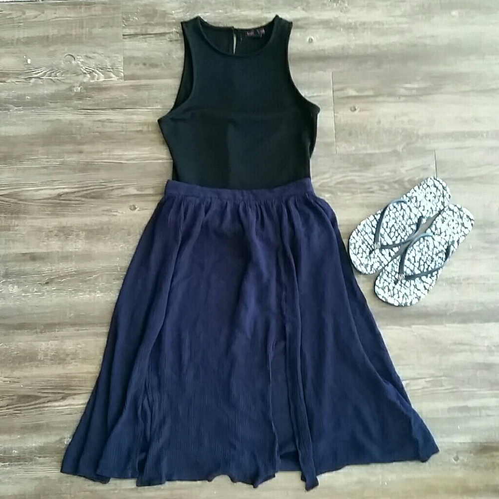 Blue Etiquette Skirt with two front Slits